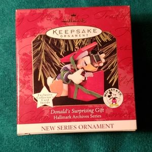 Hallmark Ornament Donald's Surprising Gift